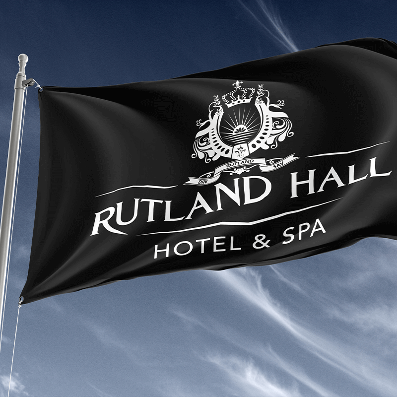Rutland Hall Hotel & Spa, Peacocks, a crown and the lake